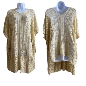 NEW! Venus cream crochet coverup M